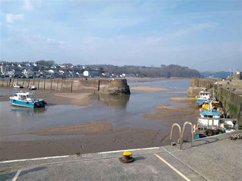 A Walk From Saundersfoot To Tenby Pembrokeshire Chimptrips