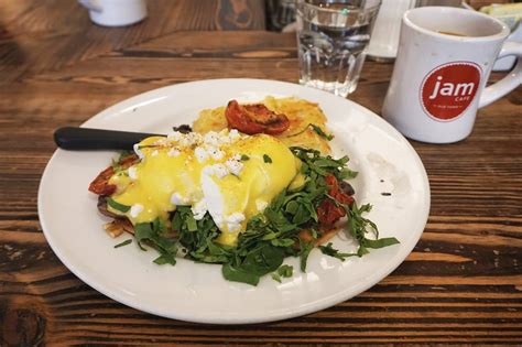 Three Must-Try Breakfast Restaurants in Victoria, BC - Mint Notion