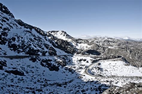 Neve Encerra Estradas No Maci O Da Serra Da Estrela