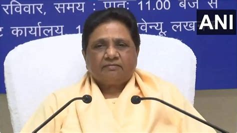 Mayawati Birthday यूपी में सपा कांग्रेस का खेल बिगाड़ेंगी मायावती बर्थ डे पर Bjp से भी टक्कर