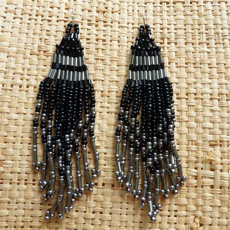 Boucles D Oreilles En Perles De Rocailles Longues Franges Noires Et