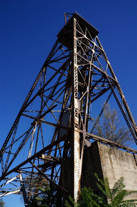 Central Eureka Mine Headframe And Ore Hopper Explore Real California