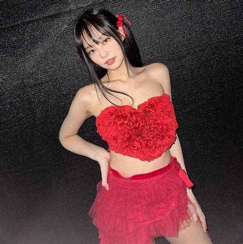 疑似 Jennie 出道前照片曝光！「超頂顏值」網友驚呼：不是昨天拍的嗎？