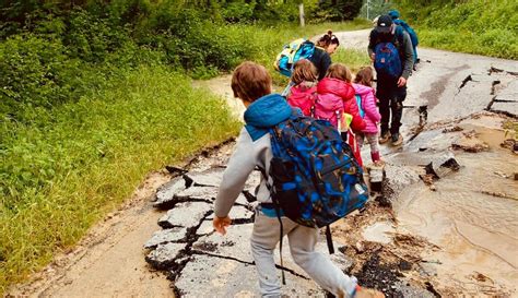 Alluvione In Emilia Romagna Lodissea Di Due Famiglie Tra Le Frane