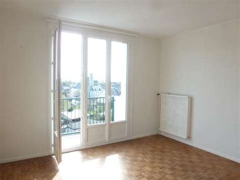 Location Appartement 2 pièces à La Ferté Bernard 72400 à louer 2