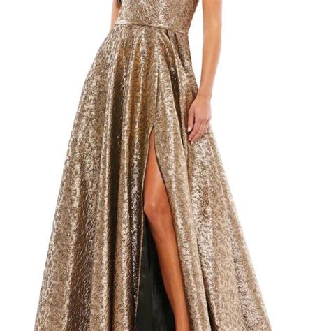 Mac Duggal Gold Gown Gem