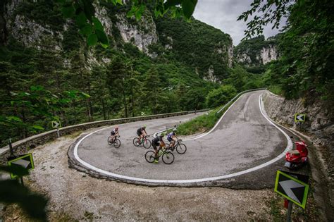 Bike Tour Sulla Strada Dei Giorni Il Passo San Boldo E Il Lago Di