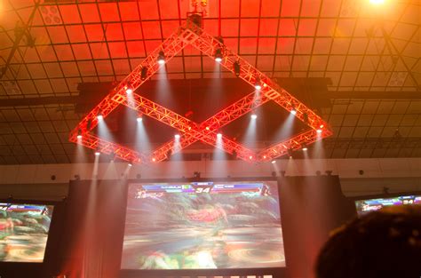 日本のeスポーツの市場規模と高額賞金大会 Esports World（eスポーツワールド）