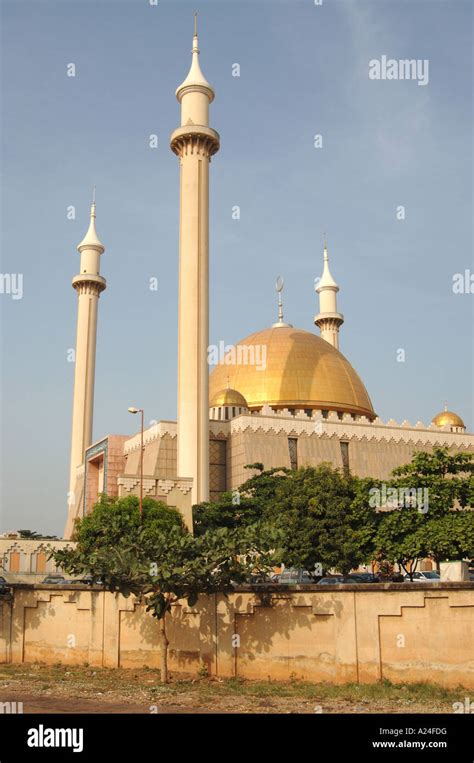 Nigerian National Mosque Hi Res Stock Photography And Images Alamy