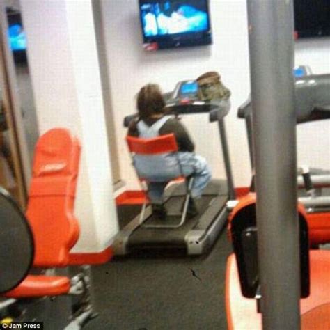 Funny Pictures Of The Biggest Gym Fails Ever Daily Mail Online