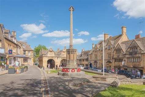 The Most Beautiful Cotswolds Villages | Wanderlust Crew