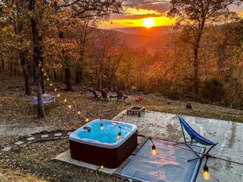 Exploring The Best Cabins With Hot Tubs In Arkansas