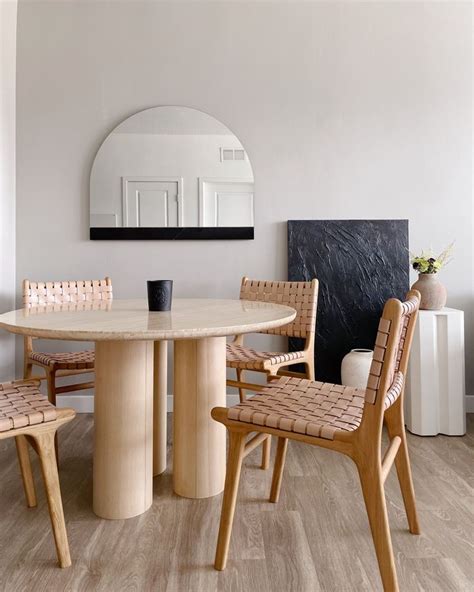 Pin By Caroline Nyambura On Inspiration Modern Dining Room Dining