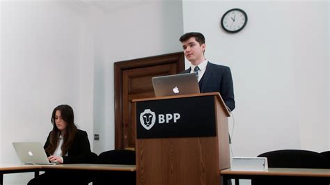 How to become a barrister: advice from a BTC tutor - BPP