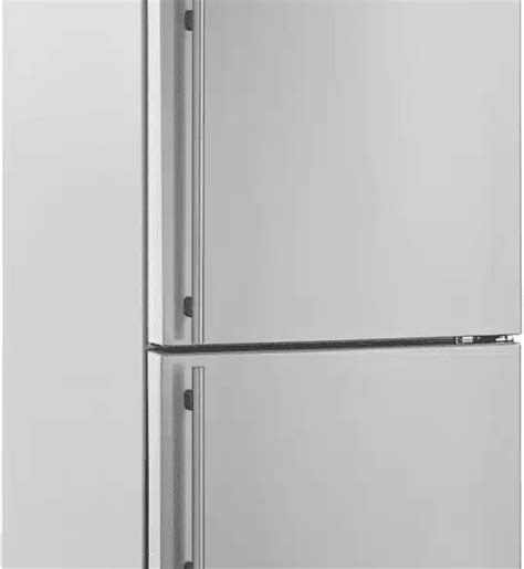 Blomberg 30 Inch Bottom Freezer Refrigerator Review LeafScore