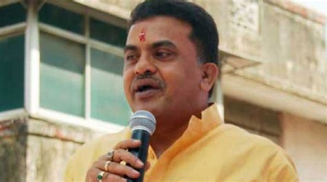 Disastrous Move Nirupam Cautions Cong Ncp Against Tie Up With Sena