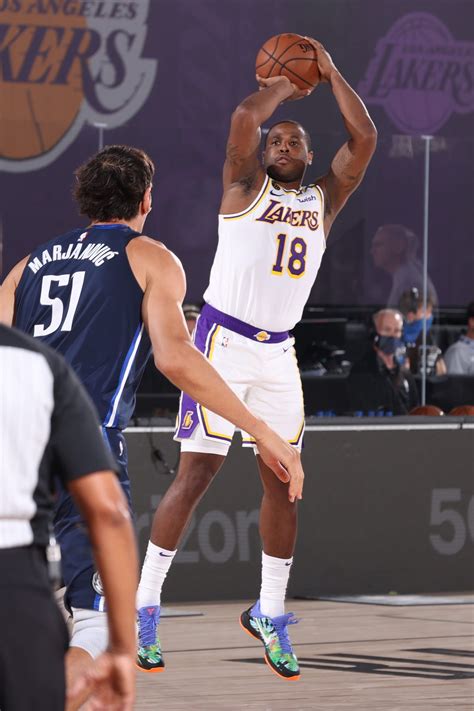 Photos: Lakers vs. Mavs (7/23/20) Photo Gallery | NBA.com