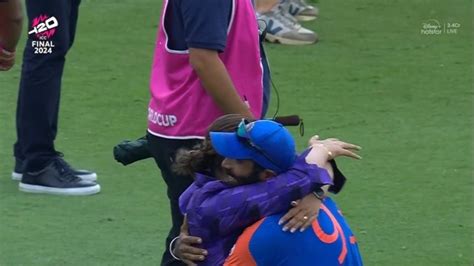 Jasprit Bumrah sprints towards wife Sanjana Ganesan, shares emotional ...