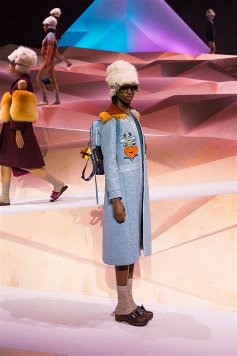 Anya Hindmarch AW17 Catwalk Show For London Fashion Week AnyaHindmarch