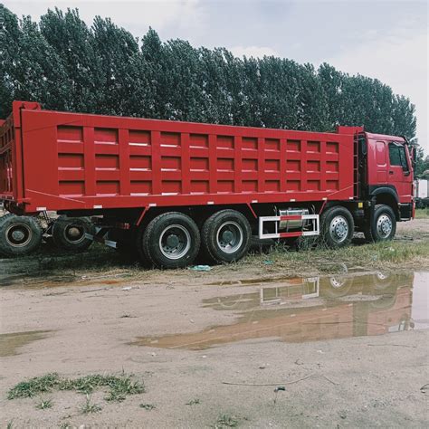 Secondhand 12 Wheels Tipper Used HOWO 375 8X4 Dump Truck Chinese Brand