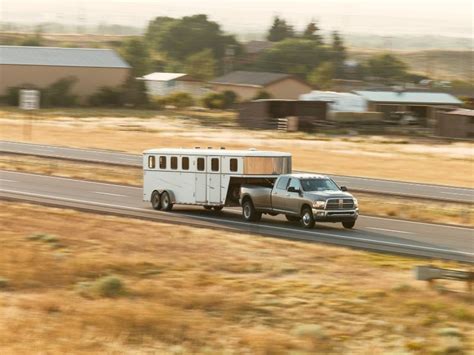 Trailer Repair & Maintenance: What to Do When Your Trailer Breaks Down