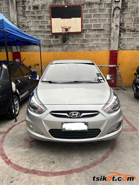 Hyundai Accent 2013 - Car for Sale Metro Manila