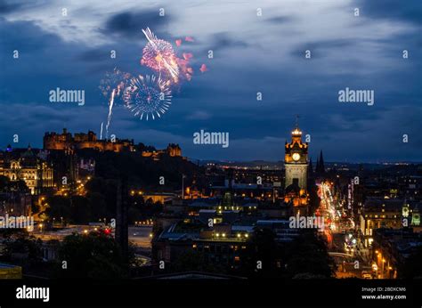 Fireworks over Edinburgh, scotland Stock Photo - Alamy