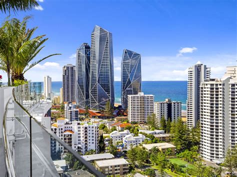 140228 30 Second Avenue Broadbeach Property History And Address