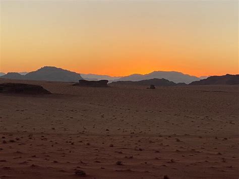 Wadi Rum Bedouin Cave Wadi Rum Village Lo Que Se Debe Saber Antes