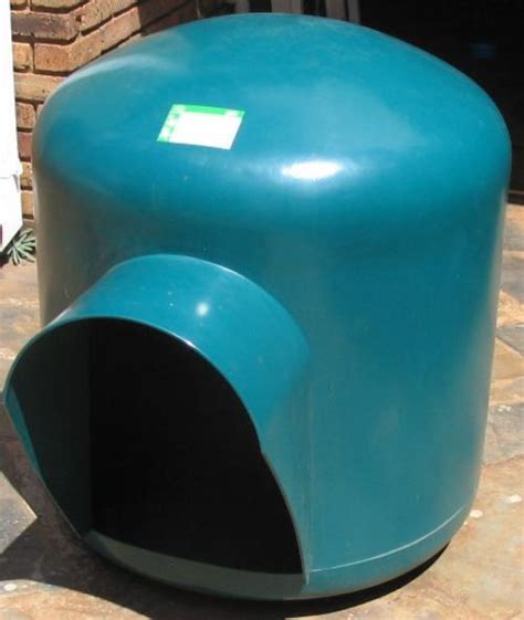 Kennels And Doghouses Original Igloo Kennel For Large Dogs As New Was