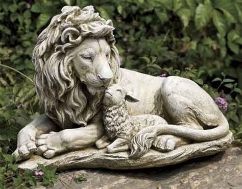 Lion Statue