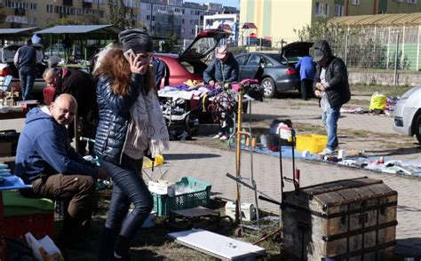 Słonecznie ale wietrznie Tak było na Pchlim targu w Grudziądzu