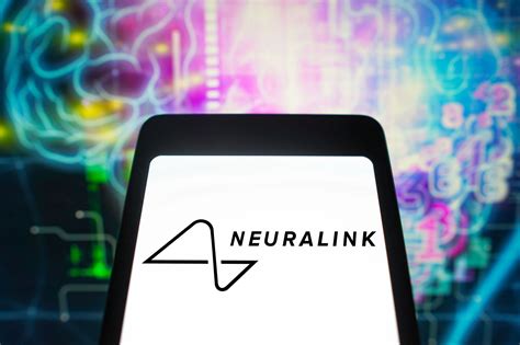 Elon Musk Asegura Que Su Chip De Neuralink Ya Le Permite A Un Hombre Controlar Una Computadora