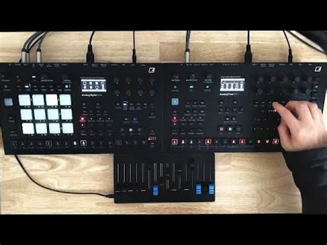 Slowly Progressing Techno Elektron Analog Rytm Analog Four MK2