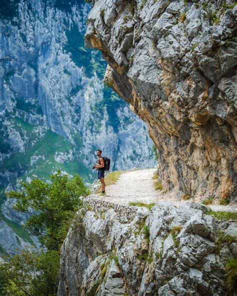 Hiking Picos De Europa The Ultimate Guide Free Maps Kevmrc