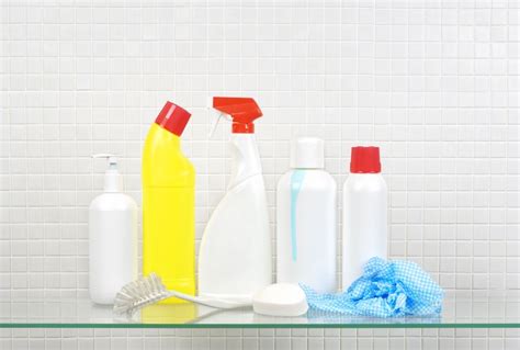 The best bathroom cleaner: for a deep clean like no other | Real Homes