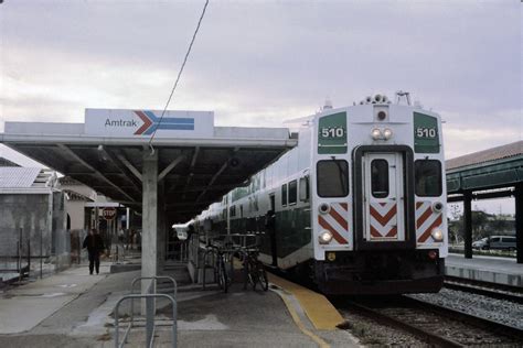 Tri Rail At Deerfield Beach Northbound Tri Rail Train P Flickr