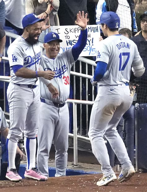 かつてないことをやってのけたロバーツ監督 5050大谷翔平の偉業たたえる Baseball Postベースボールポスト