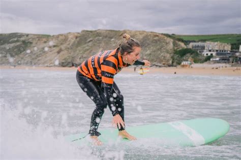 Of The Best Women S Surf Camps From Around The World Best Surf