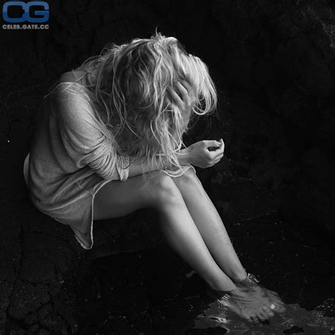 Anna Lena Klenke Nude Pictures Onlyfans Leaks Playboy Photos Sex Scene Uncensored