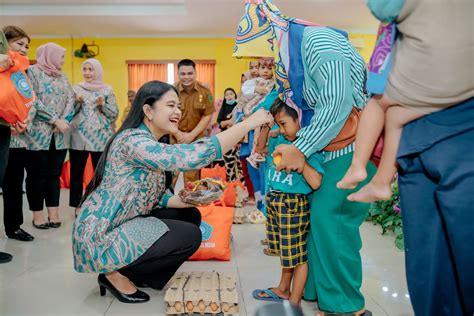 Dukung Penanganan Stunting Tpp Pkk Kota Medan Bantu Pmt Anak