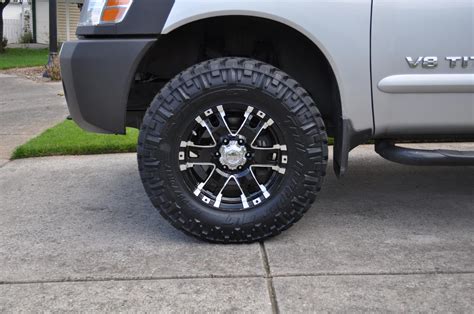 Pics after new wheels and tires - Nissan Titan Forum