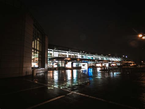 Brussels Airport - UECNA