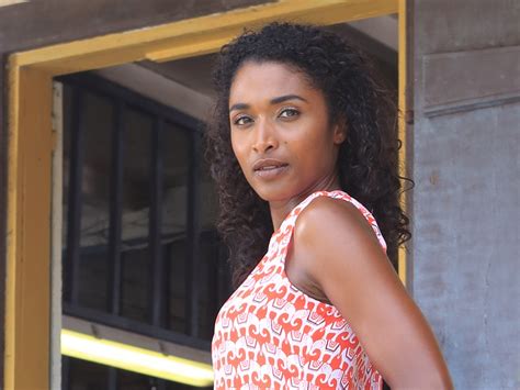 Meurtres Au Paradis France 2 Que Devient Sara Martins Photo