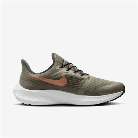 Oferta de Tênis Nike Pegasus FlyEase Feminino Nike Just Do It