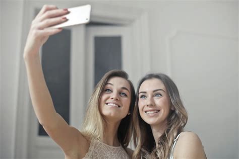 Ideas For Taking Better Selfies