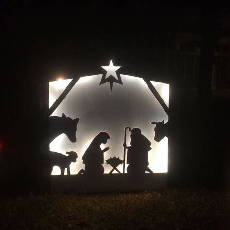 Pin By Krissy Rawlings On Christmas Ideas Outdoor Nativity Holiday