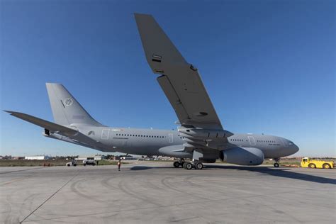 Un Er Airbus A Mrtt Pour La Flotte Multinationale Mmf De Lotan