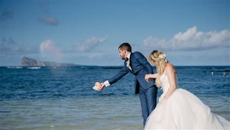 Beachcomber - Weddings and Honeymoons | Beachcomber Tours