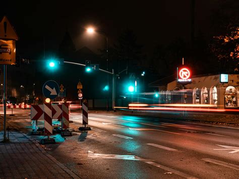 Turned-on Blue Traffic Light · Free Stock Photo